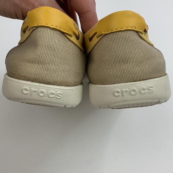 Crocs Slip on canvas shoe Size 7 Tan yellow blue Loafer Style - Picture 7 of 14